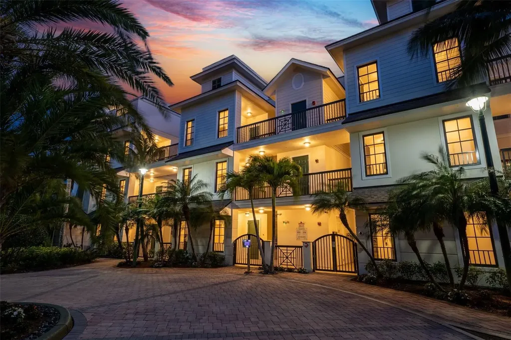 888 S Orange Avenue Sarasota FL 34236