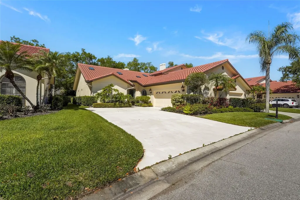 4531 Las Brisas Lane Sarasota FL 34238