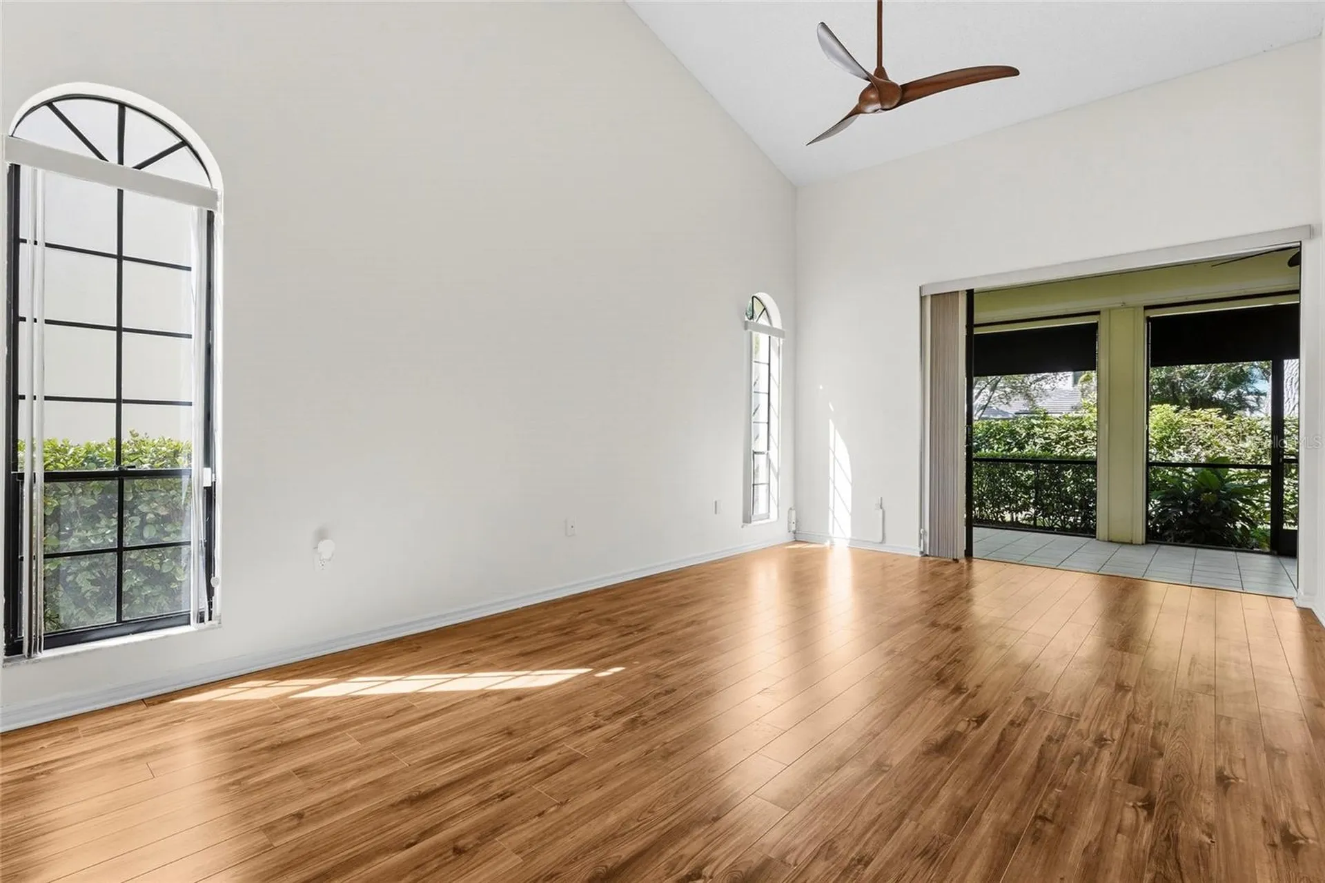 4531 Las Brisas Lane Sarasota FL 34238