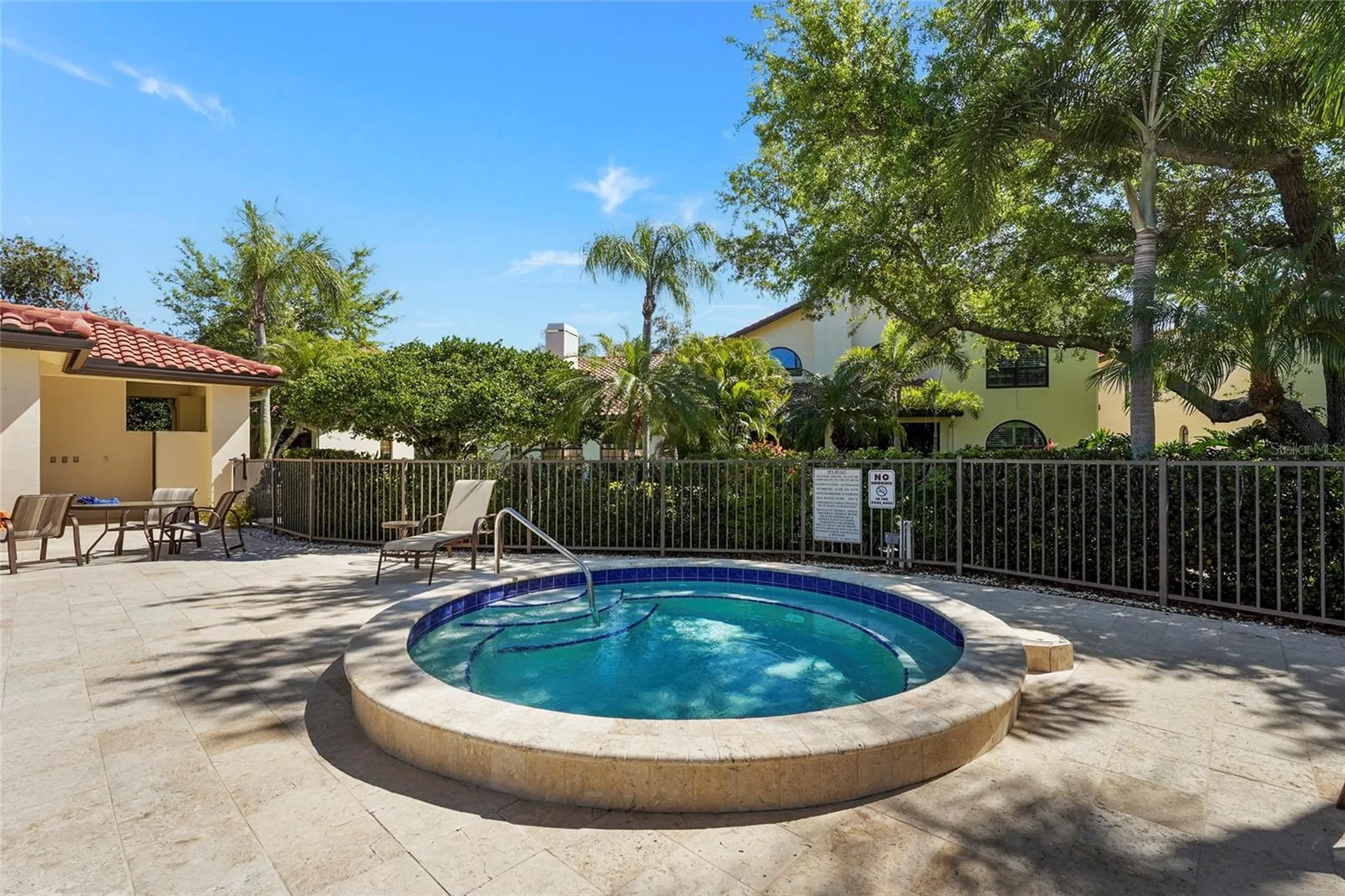 4531 Las Brisas Lane Sarasota FL 34238