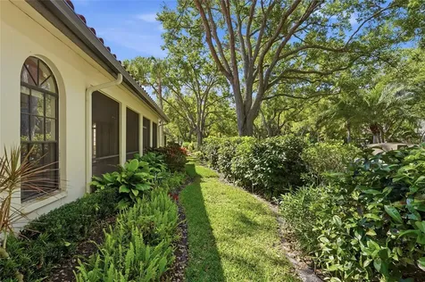 4531 Las Brisas Lane Sarasota FL 34238