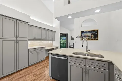 4531 Las Brisas Lane Sarasota FL 34238