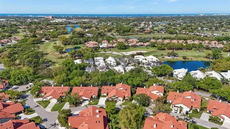 4531 Las Brisas Lane Sarasota FL 34238