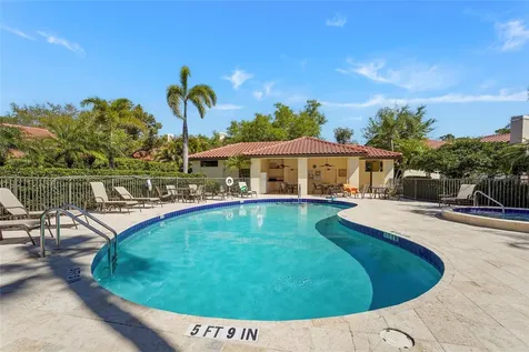 4531 Las Brisas Lane Sarasota FL 34238