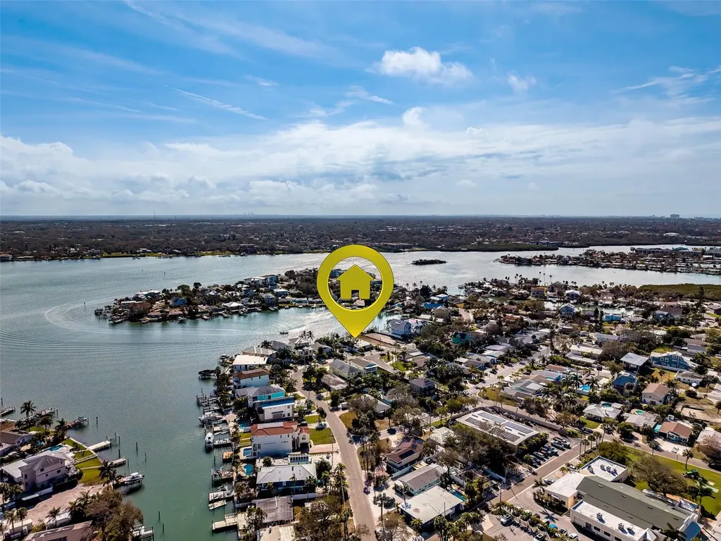 1217 Bay Shore Boulevard Indian Rocks Beach FL 33785