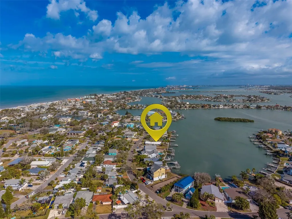 1217 Bay Shore Boulevard Indian Rocks Beach FL 33785
