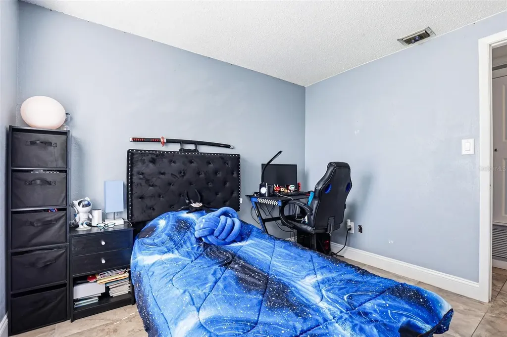 1301 Vinemont Drive Brandon FL 33510