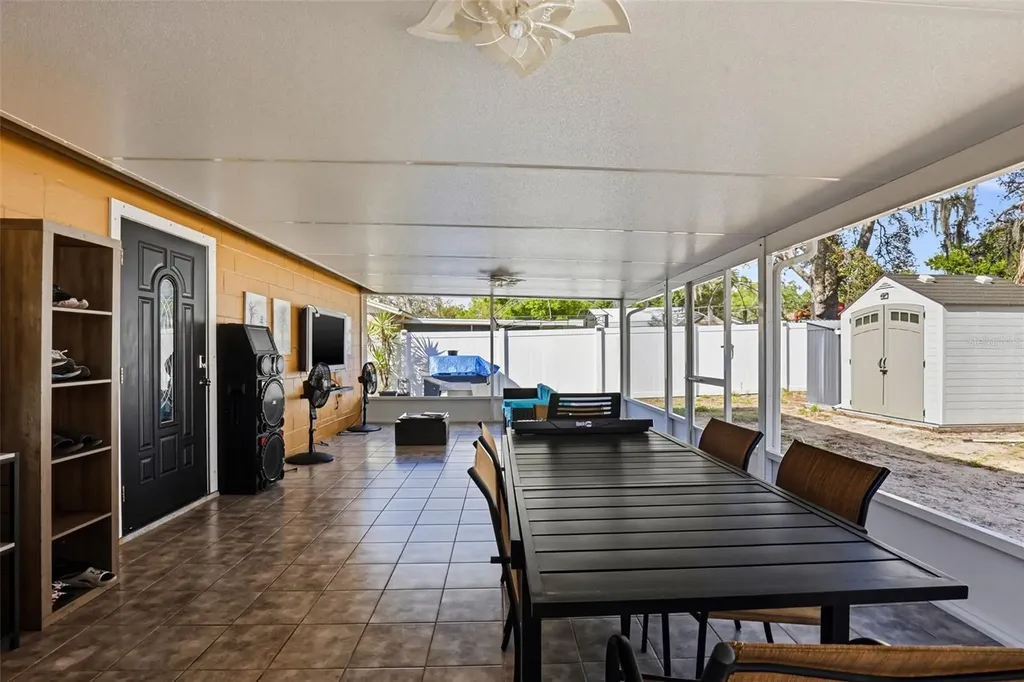 1301 Vinemont Drive Brandon FL 33510