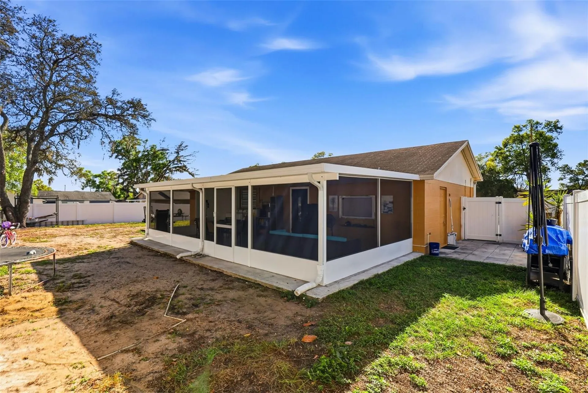 1301 Vinemont Drive Brandon FL 33510