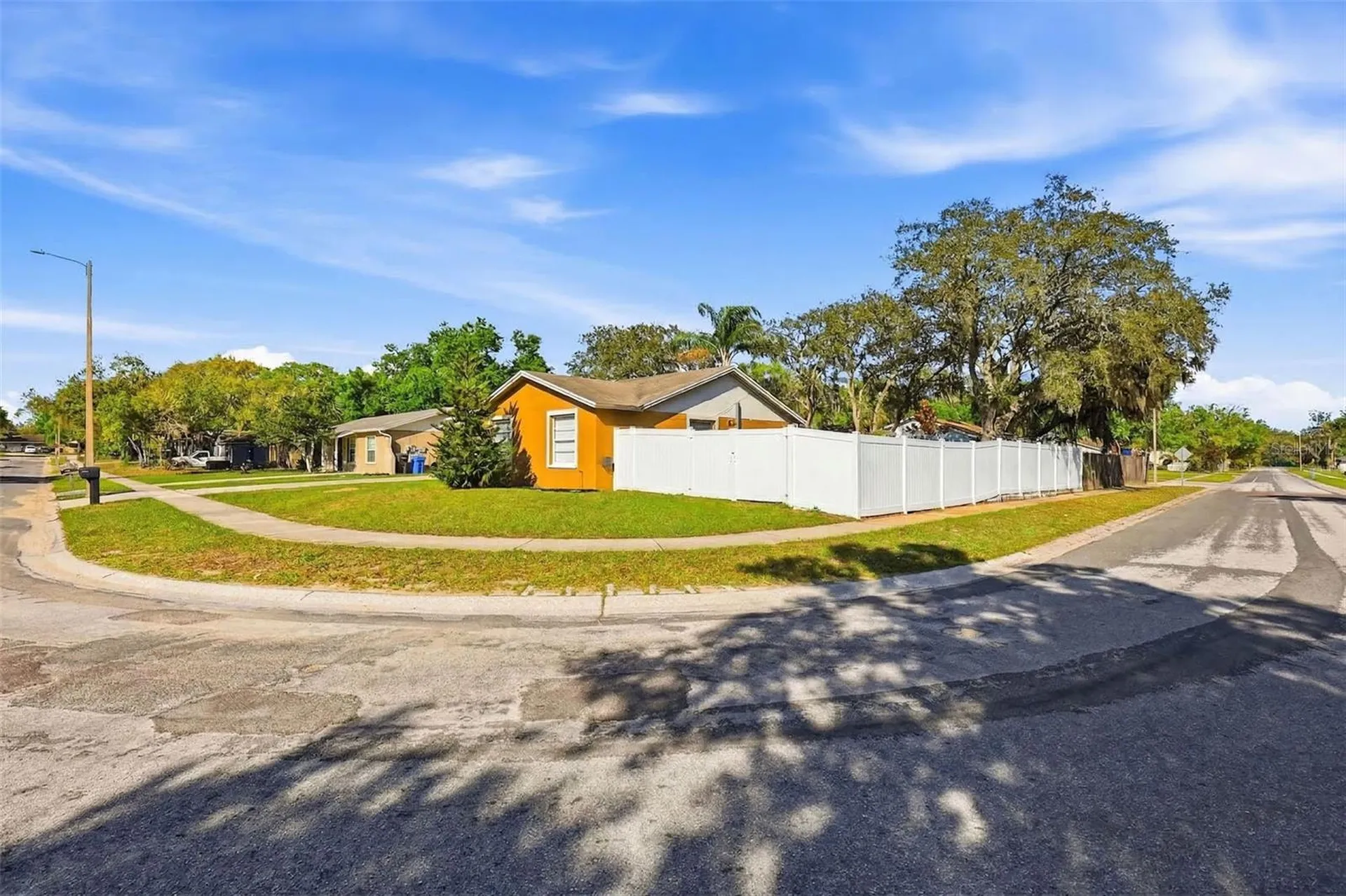 1301 Vinemont Drive Brandon FL 33510