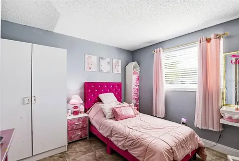 1301 Vinemont Drive Brandon FL 33510