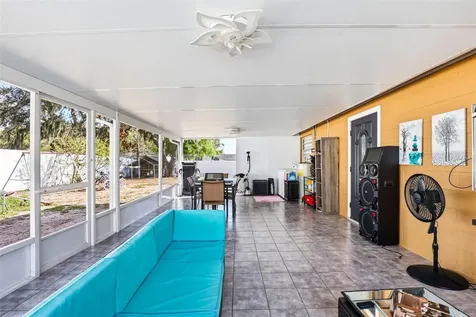 1301 Vinemont Drive Brandon FL 33510