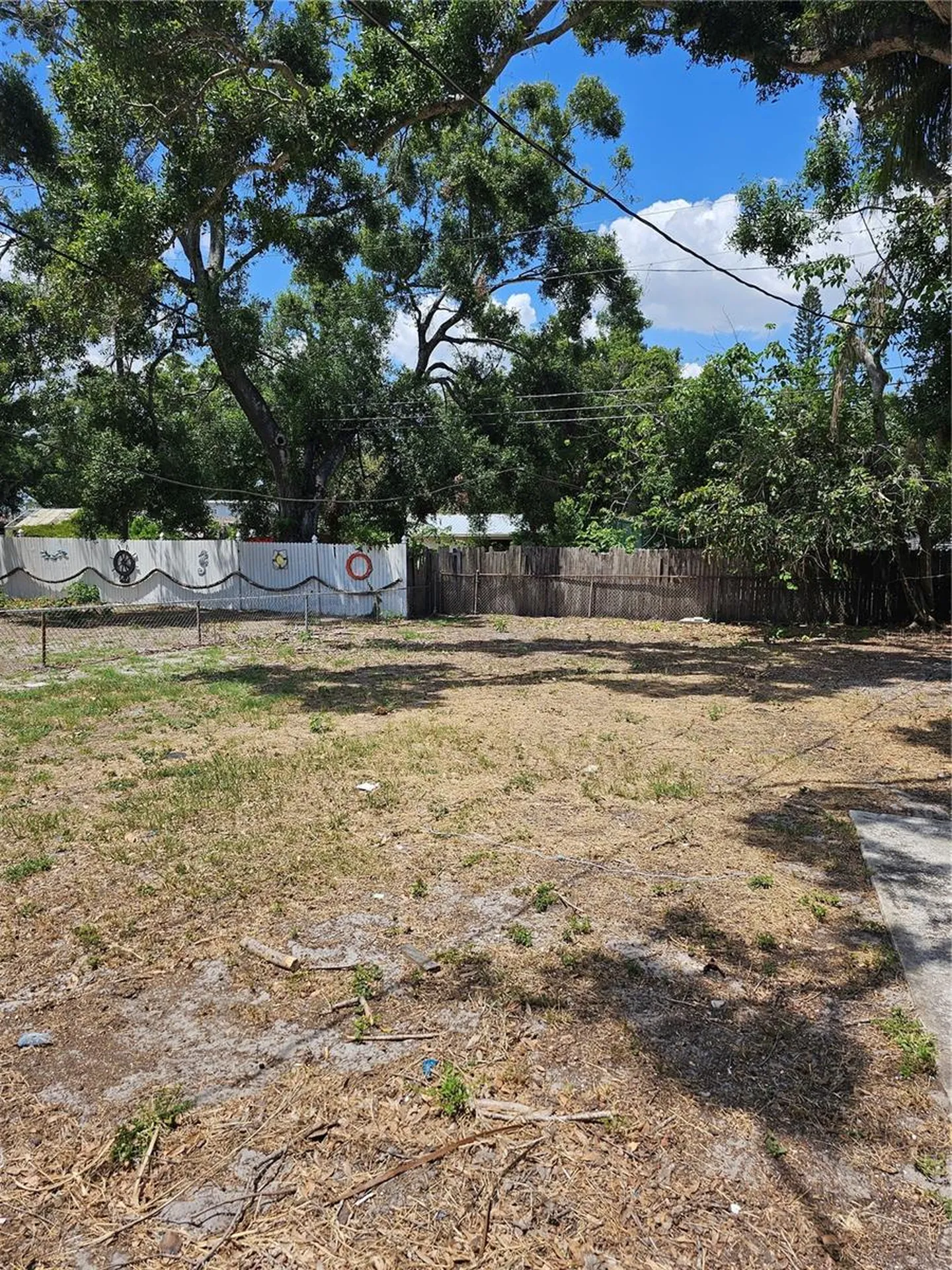 3825 49th Avenue N St Petersburg FL 33714
