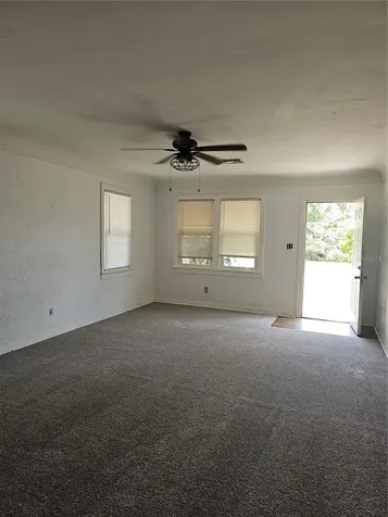 3825 49th Avenue N St Petersburg FL 33714