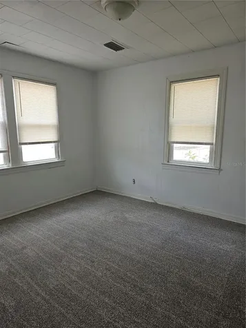 3825 49th Avenue N St Petersburg FL 33714