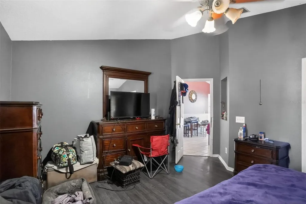 5564 Loma Vista Loop Davenport FL 33896