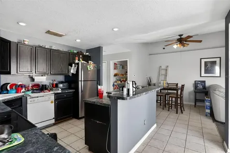 5564 Loma Vista Loop Davenport FL 33896