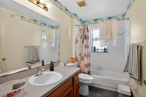 5564 Loma Vista Loop Davenport FL 33896