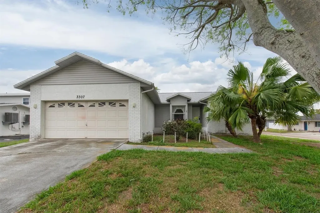 3307 Water Street Ellenton FL 34222