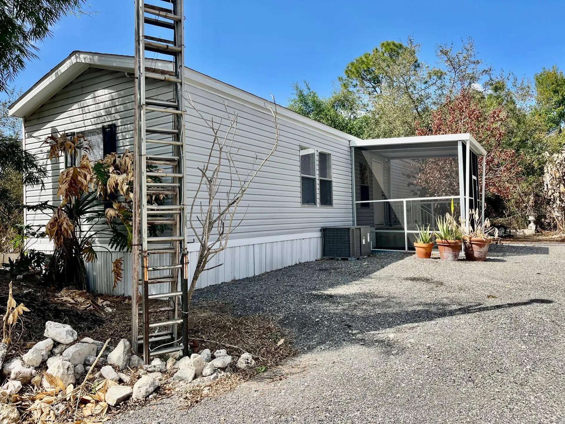 345 N Hacienda Street Clewiston FL 33440