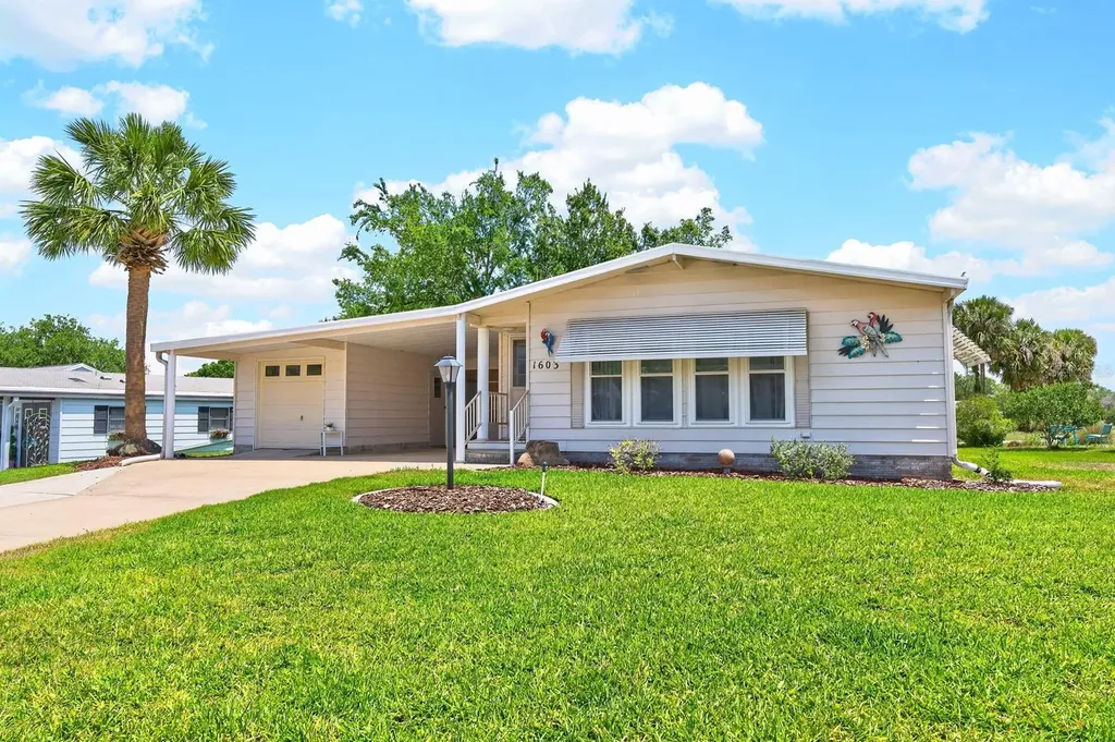 1603 Cog Hill Drive The Villages FL 32159