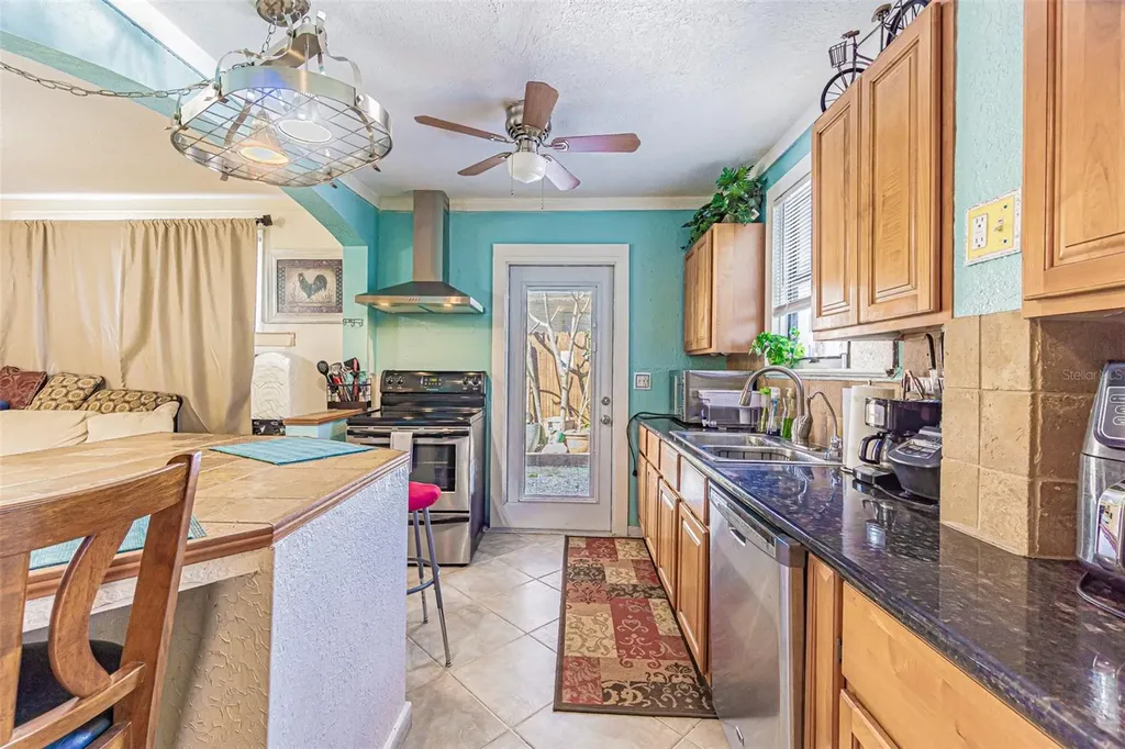 1024 Apache Trail Clearwater FL 33755
