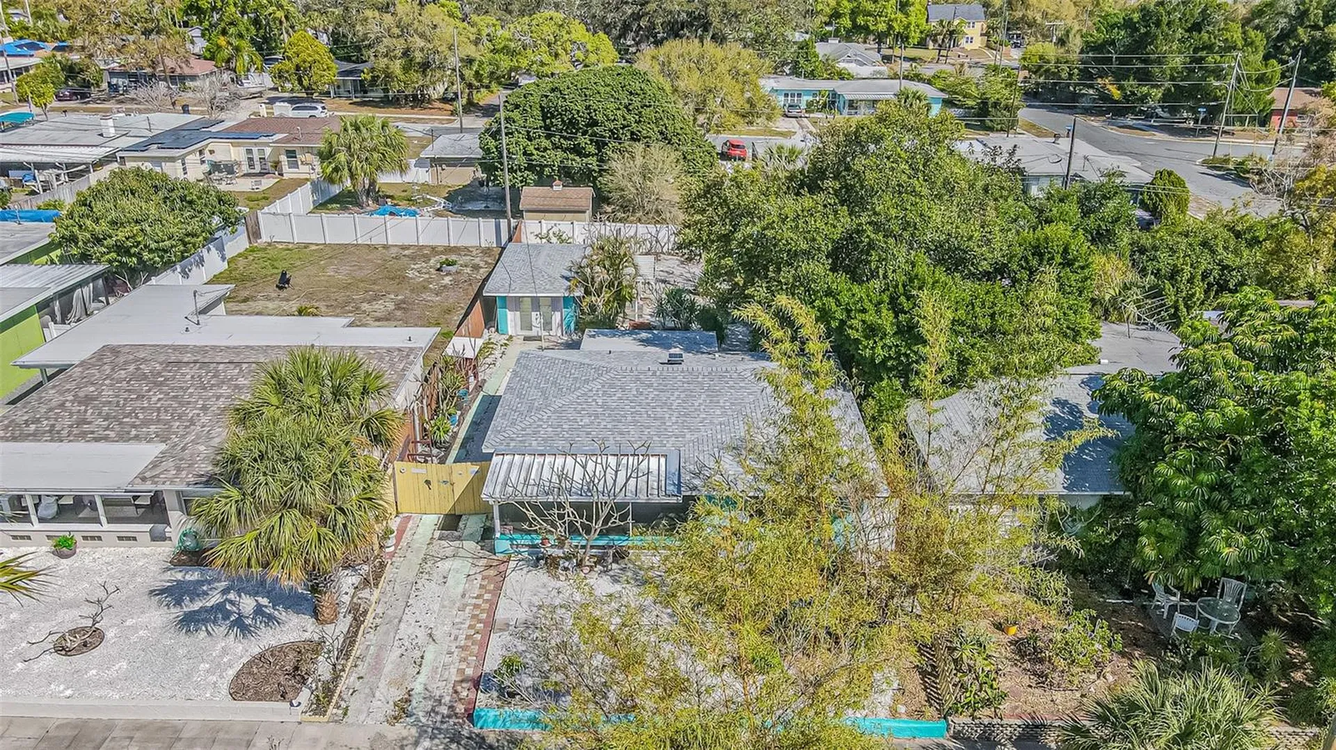 1024 Apache Trail Clearwater FL 33755