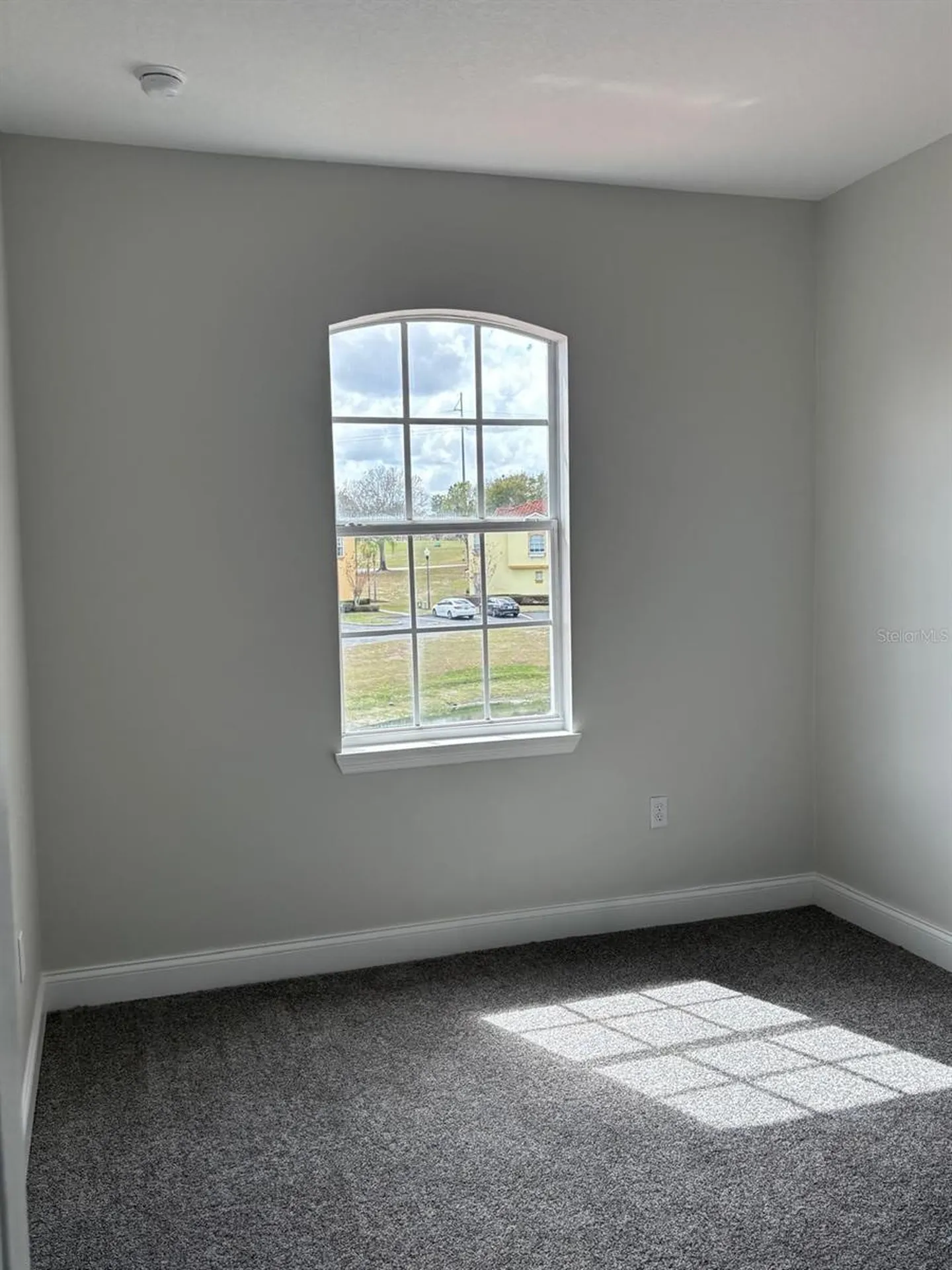 427 Madison Circle Davenport FL 33896
