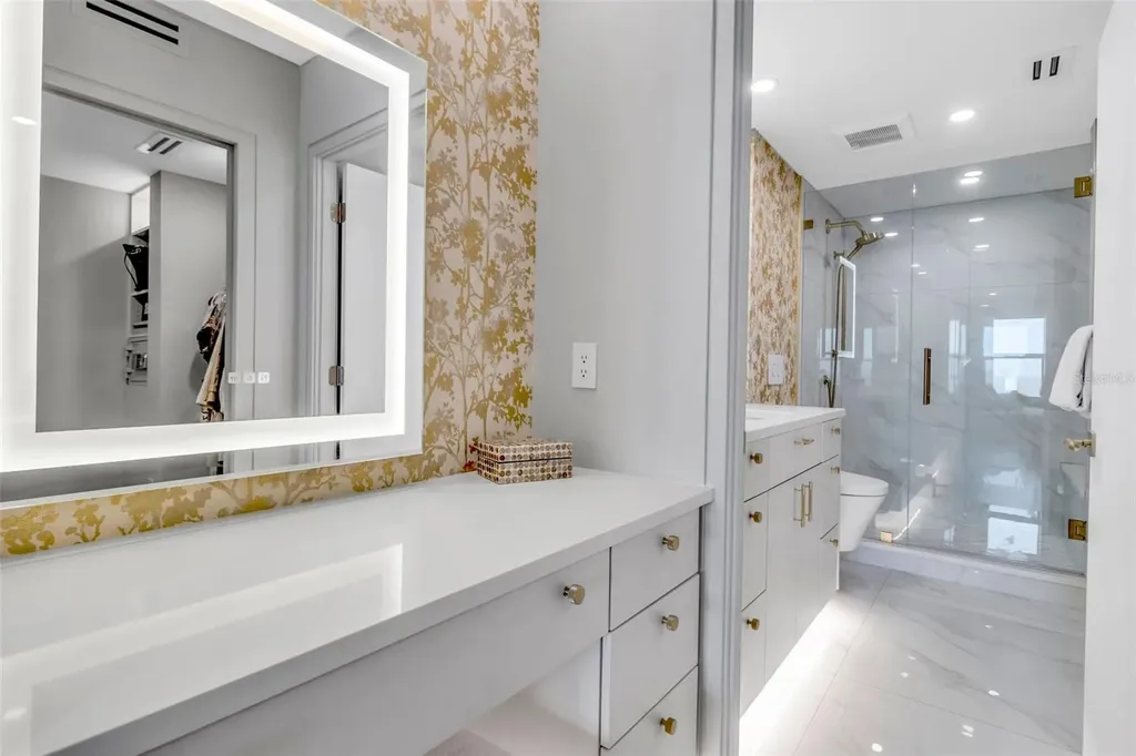 5740 Midnight Pass Road Sarasota FL 34242