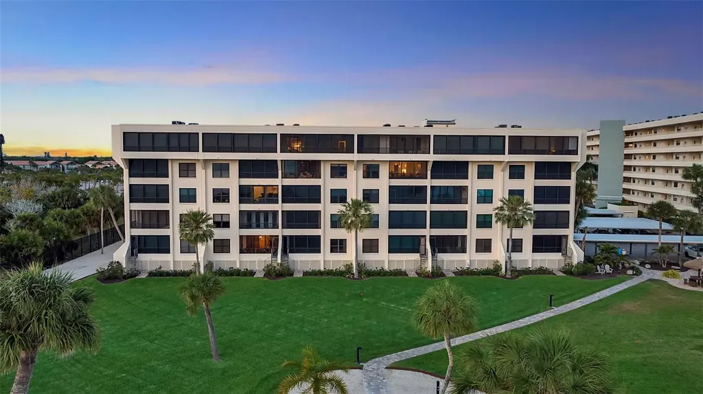 5740 Midnight Pass Road Sarasota FL 34242