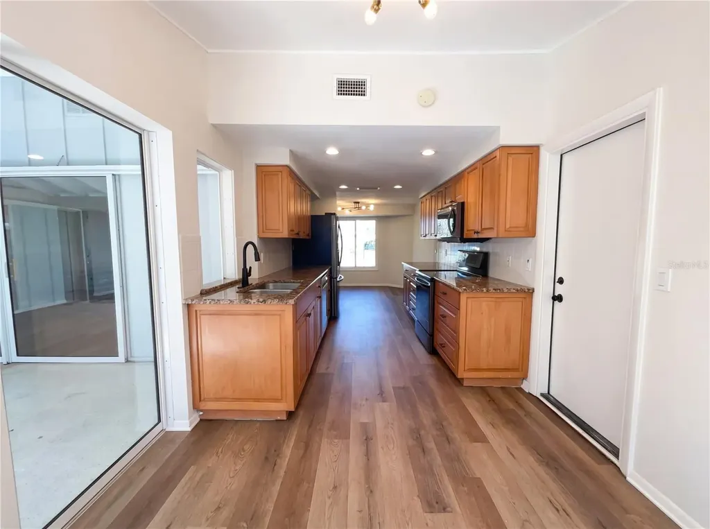 19123 Alice Circle Lutz FL 33558