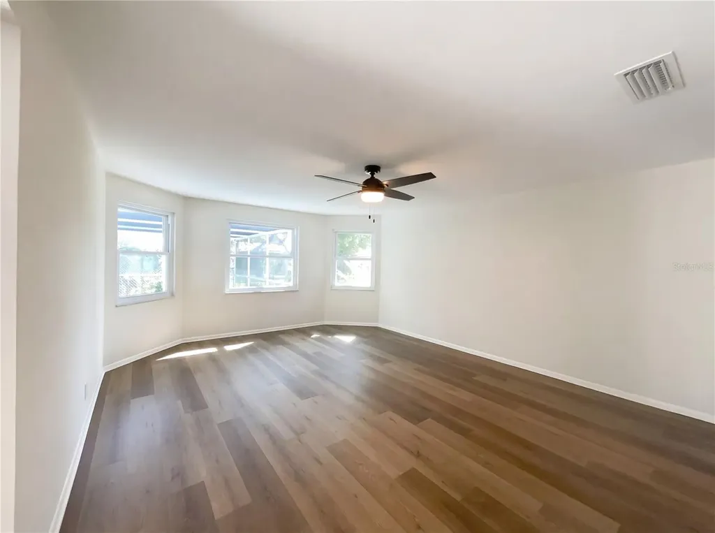 19123 Alice Circle Lutz FL 33558