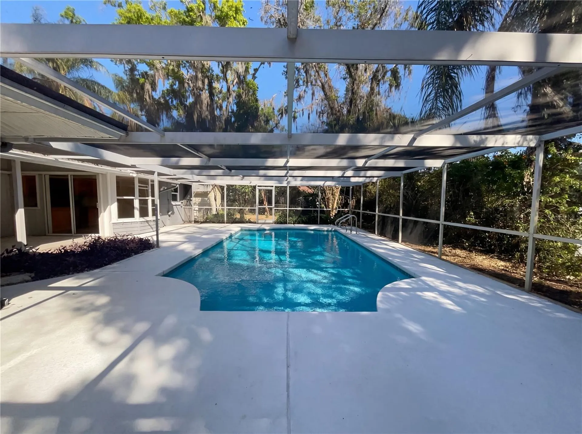 19123 Alice Circle Lutz FL 33558