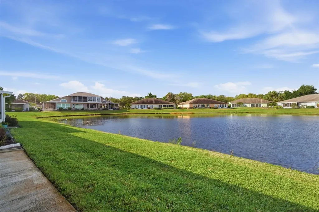 704 Tilbury Court Sun City Center FL 33573