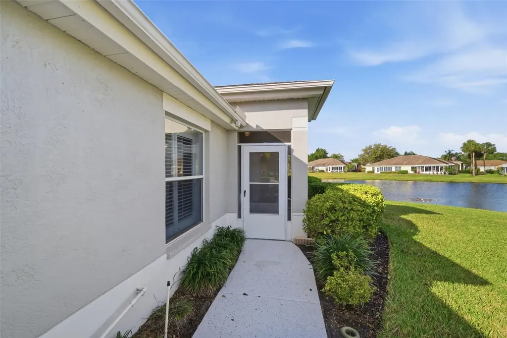 704 Tilbury Court Sun City Center FL 33573