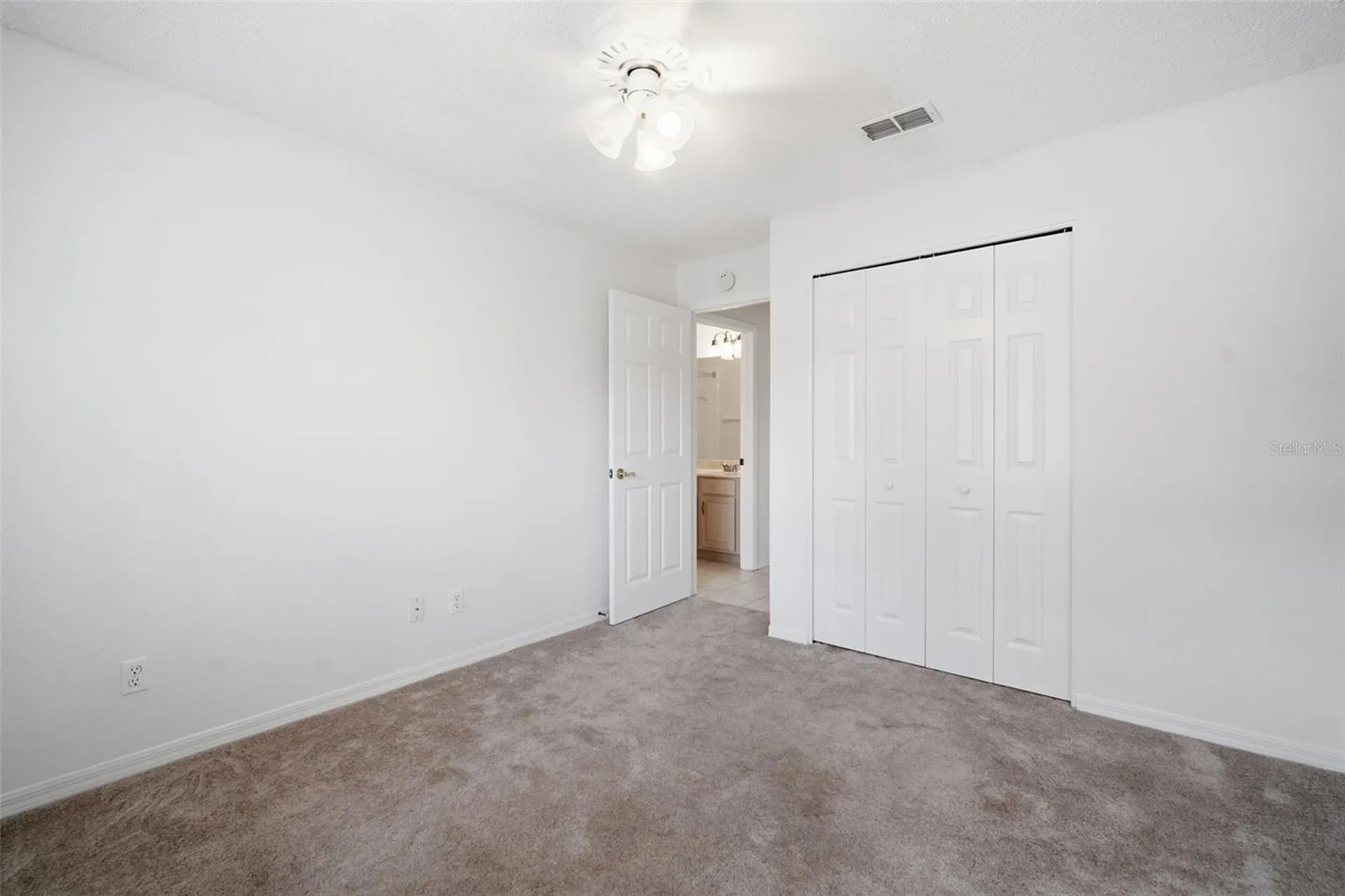 704 Tilbury Court Sun City Center FL 33573
