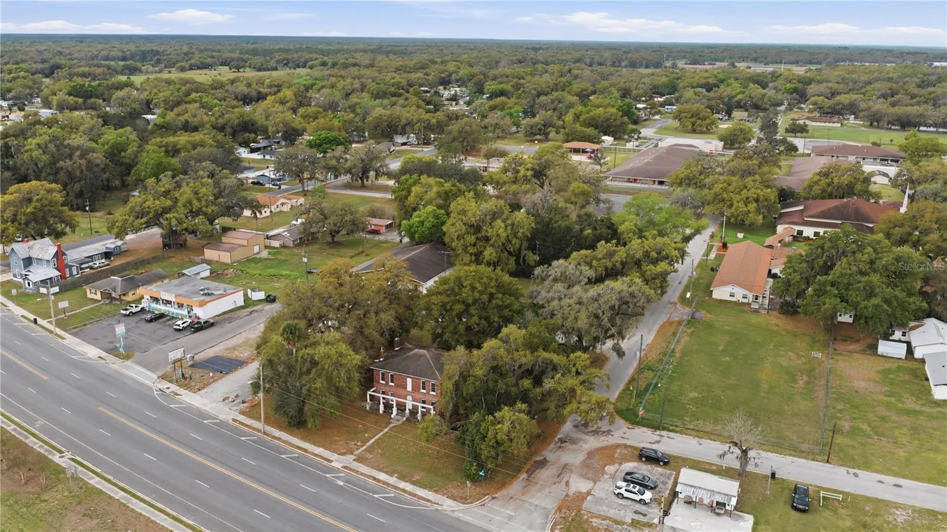 120 N Main Street Bushnell FL 33513