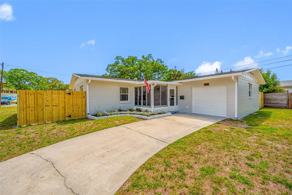 1100 81st Avenue N St Petersburg FL 33702