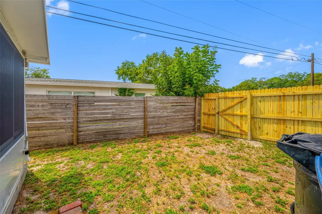 1100 81st Avenue N St Petersburg FL 33702