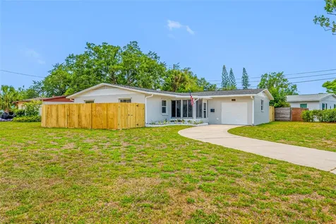 1100 81st Avenue N St Petersburg FL 33702