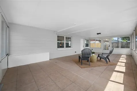 1100 81st Avenue N St Petersburg FL 33702