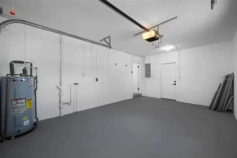 1100 81st Avenue N St Petersburg FL 33702
