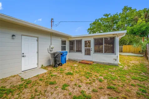 1100 81st Avenue N St Petersburg FL 33702