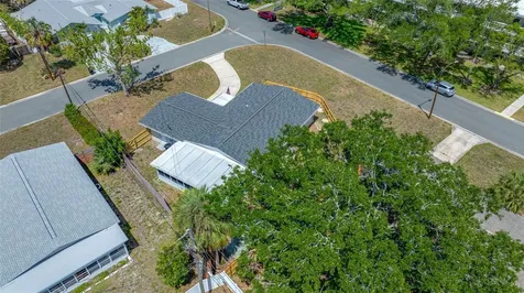 1100 81st Avenue N St Petersburg FL 33702