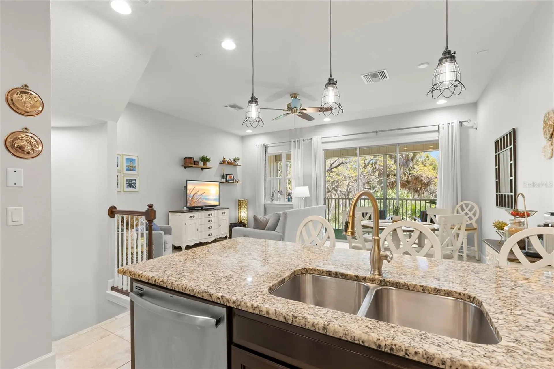 5918 Anchorage Way S St Petersburg FL 33712