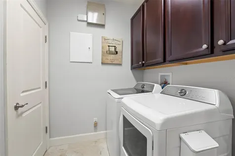 5918 Anchorage Way S St Petersburg FL 33712