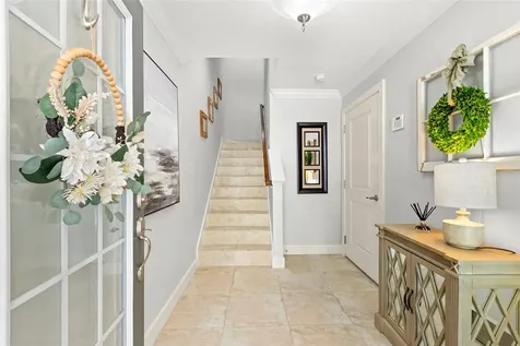 5918 Anchorage Way S St Petersburg FL 33712