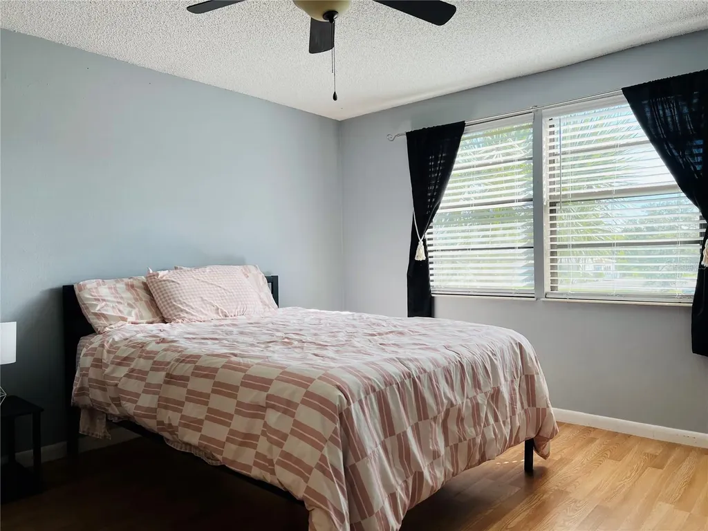 5026 Water Oak Drive Bradenton FL 34207