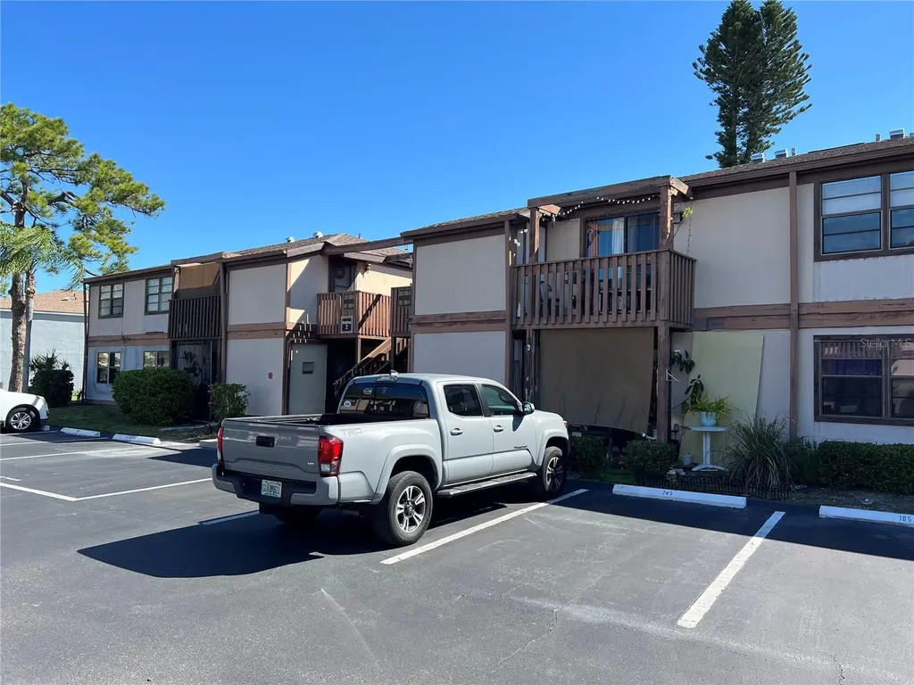 5026 Water Oak Drive Bradenton FL 34207