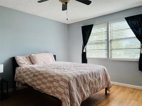 5026 Water Oak Drive Bradenton FL 34207